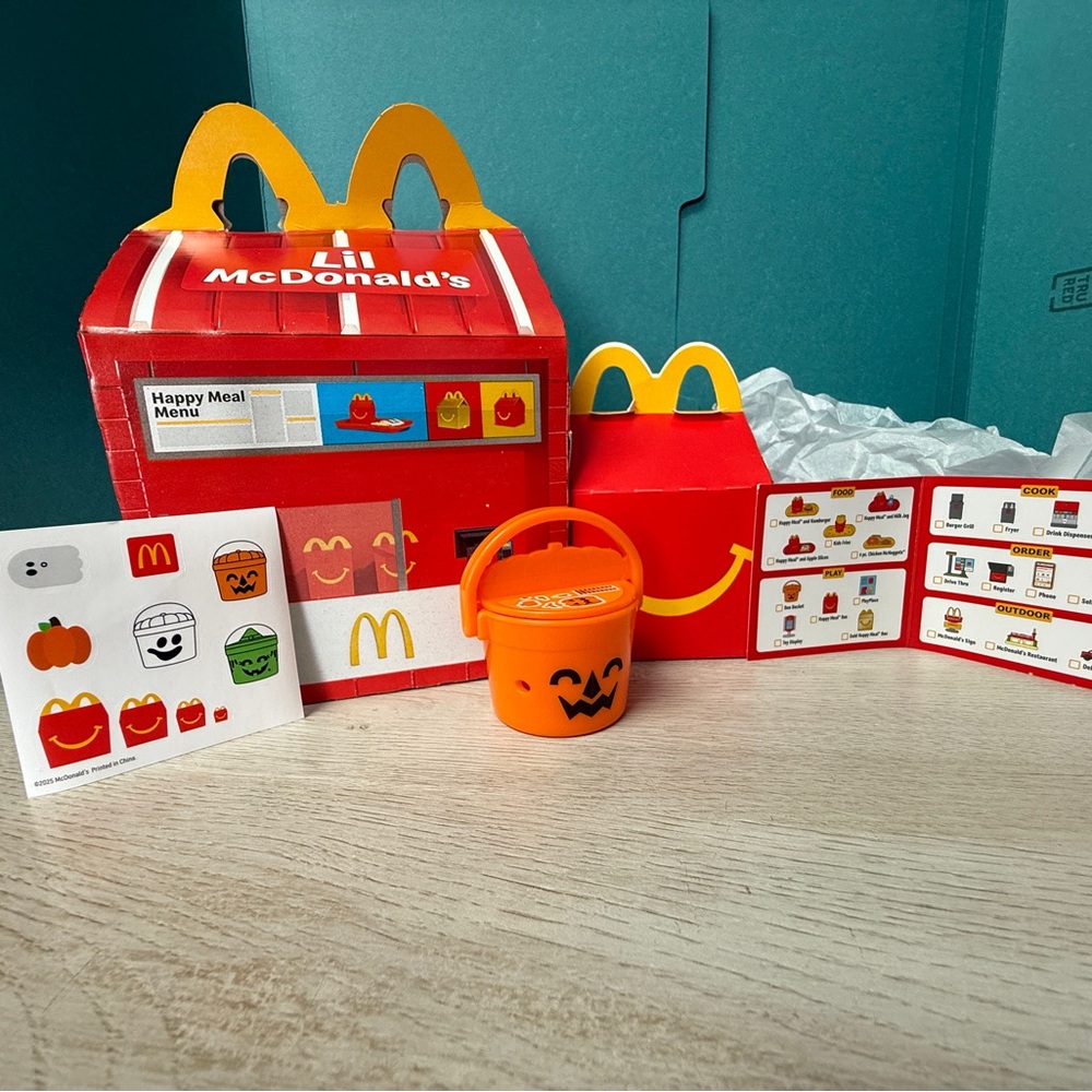 # 8 Boo Bucket Lil McDonald's 2025 Happy Meal Toy Mini McDonald Series pumpkin 🎃